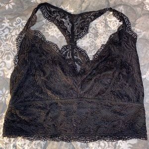 MOLLIE Lacy Bralette